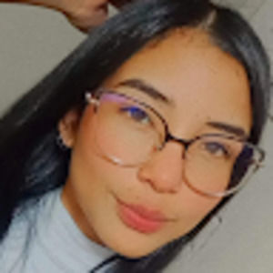 Meet your Posher, Angelica